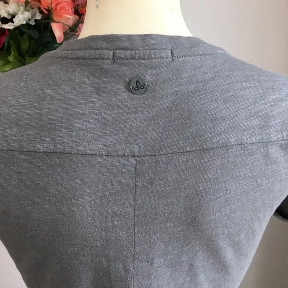 Prana V-neck Shirt dress with pockets. Sz XS-Grey - Picture 4 of 7